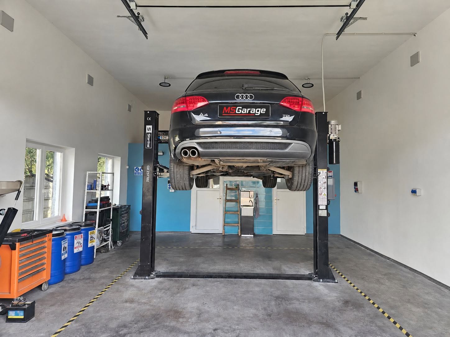 Audi A4